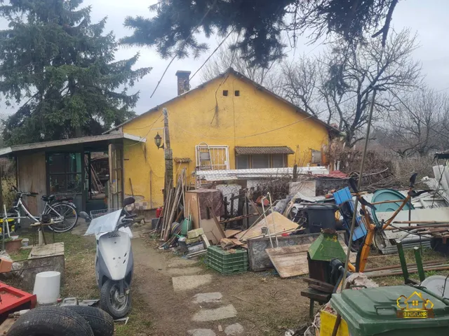 Eladó mezőgazdasági ingatlan Budapest XXI. kerület, Háros 1360 nm