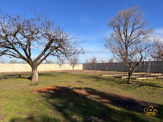 Eladó telek Szigetszentmiklós 3240 nm