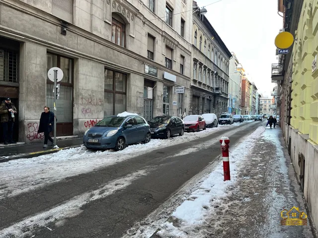 Eladó kereskedelmi és ipari ingatlan Budapest VII. kerület 380 nm