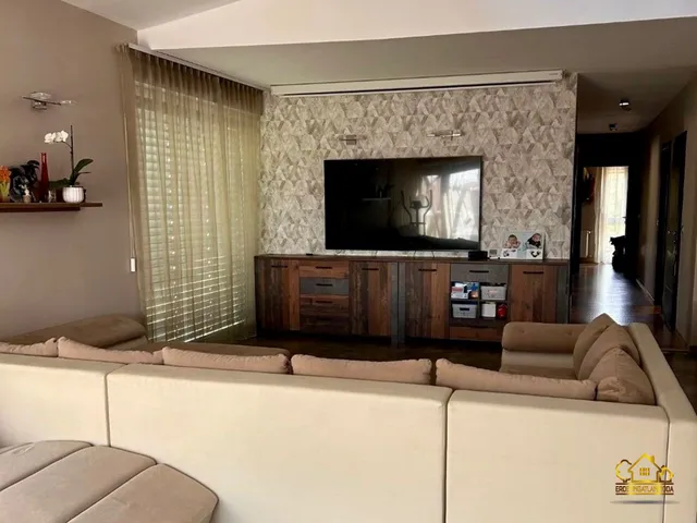 Eladó lakás Szigetszentmiklós 133 nm