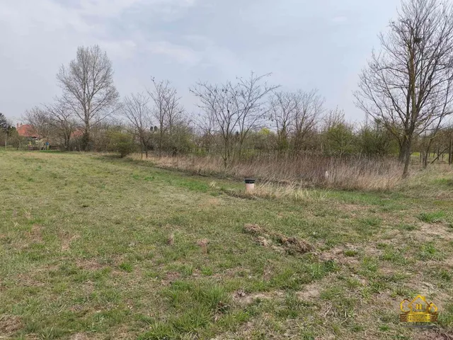 Eladó telek Szigetcsép 1236 nm