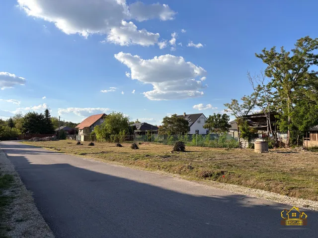 Eladó telek Dunavarsány 667 nm