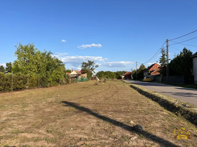 Eladó telek Dunavarsány 667 nm