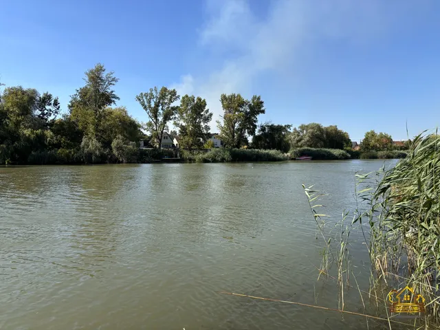 Eladó nyaraló Dunaharaszti 50 nm