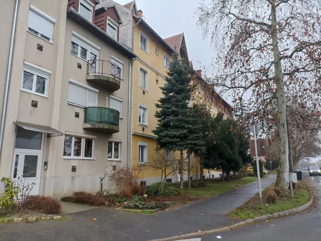 Eladó lakás Kaposvár, Belváros 54 nm