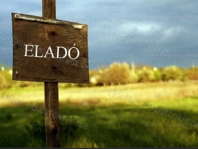 Eladó telek Balatonfőkajár 541 nm