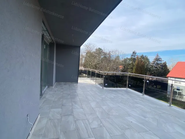 Eladó lakás Zamárdi 99 nm
