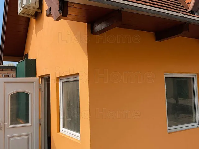 Eladó üdülő és hétvégi ház Siófok 34 nm