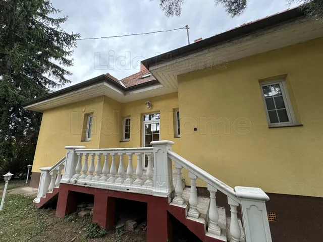 Eladó ház Siófok, Fokihegy 300 nm