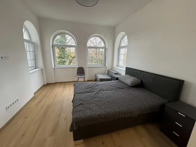 Eladó üdülő és hétvégi ház Siófok, Belváros 27 nm