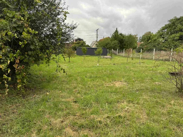 Eladó telek Balatonfőkajár 899 nm