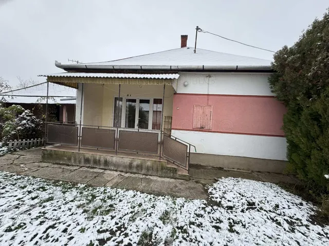 Eladó ház Mezőszentgyörgy 83 nm
