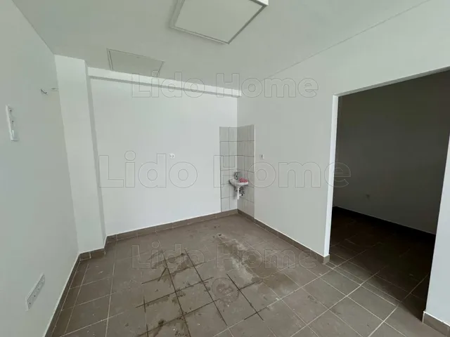 Kiadó kereskedelmi és ipari ingatlan Ságvár 27 nm