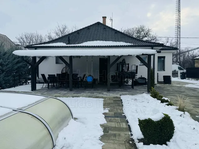 Eladó ház Lepsény 102 nm