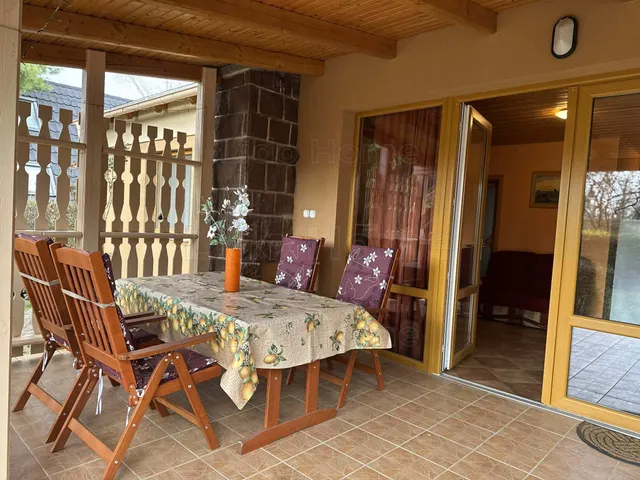 Eladó üdülő és hétvégi ház Balatonfűzfő 80 nm