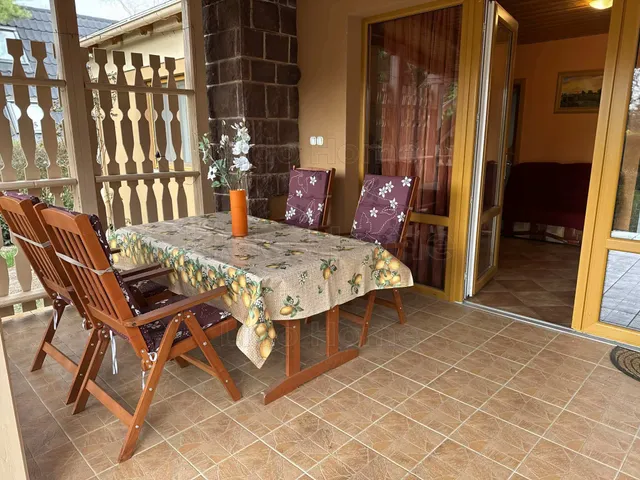 Eladó üdülő és hétvégi ház Balatonfűzfő 80 nm