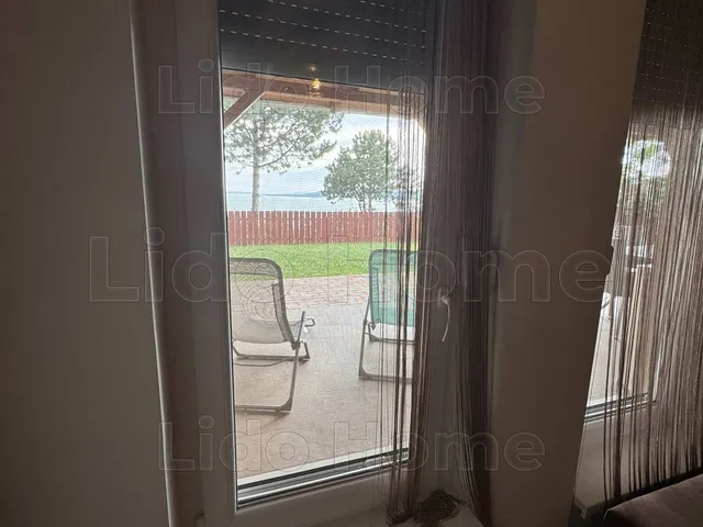 Eladó nyaraló Balatonkenese 40 nm