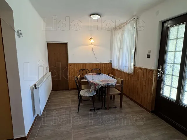 Eladó ház Balatonszabadi 190 nm