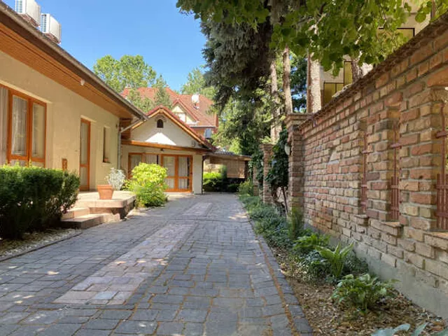 Eladó ház Siófok, Aranypart 200 nm