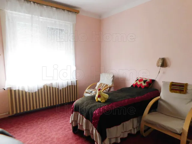 Eladó ház Dombóvár, Szuhajdomb 90 nm