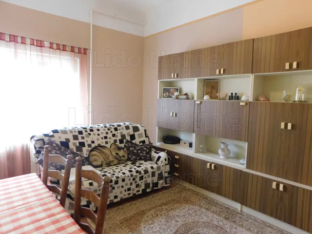 Eladó ház Csikóstőttős 172 nm