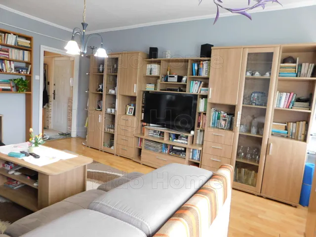 Eladó lakás Dombóvár 70 nm