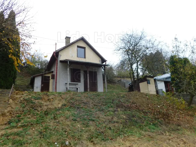 Eladó mezőgazdasági ingatlan Dombóvár 28 nm