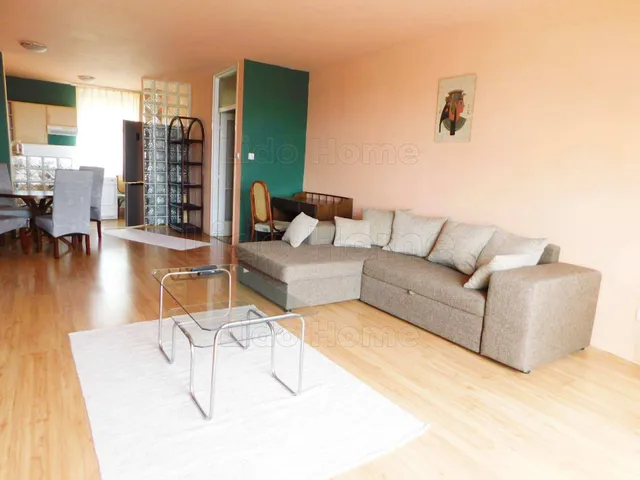 Eladó lakás Dombóvár 68 nm