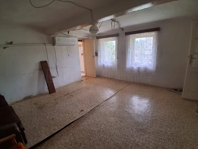 Eladó ház Kocsola 80 nm
