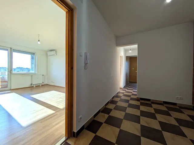 Eladó lakás Debrecen, Belváros 66 nm