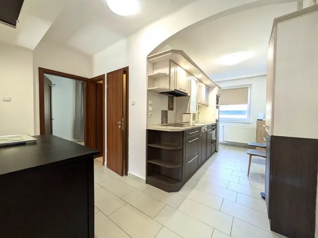 Kiadó lakás Debrecen, Nagyerdő 79 nm