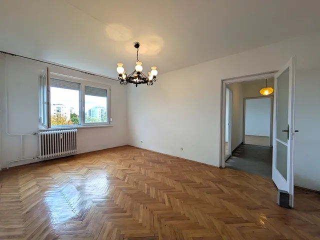 Eladó lakás Debrecen, Vénkert 71 nm