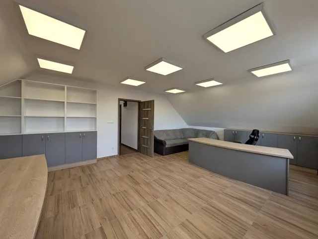 Eladó kereskedelmi és ipari ingatlan Miskolc 769 nm