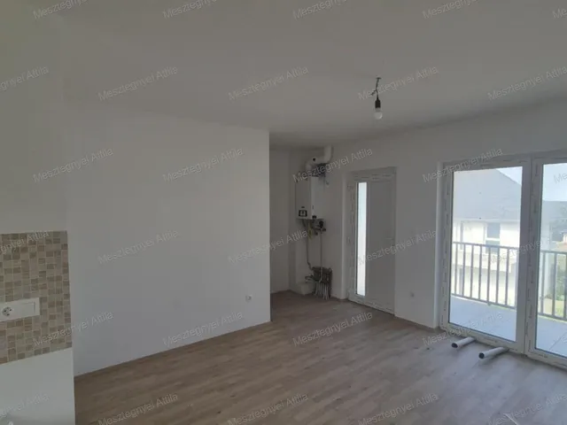 Eladó lakás Sopron, Aranyhegy 42 nm