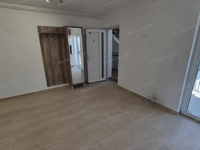 Eladó lakás Sopron, Belváros külső 33 nm