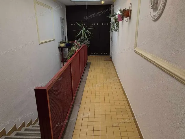 Eladó lakás Sopron, Jereván-lakótelep 73 nm
