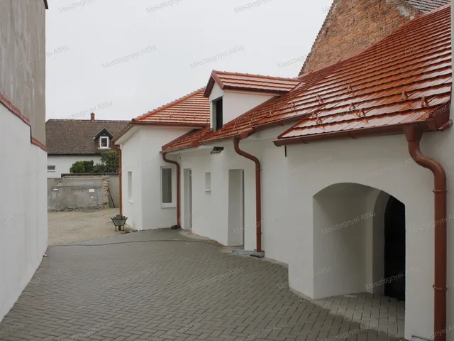 Eladó lakás Sopron, Belváros külső 40 nm