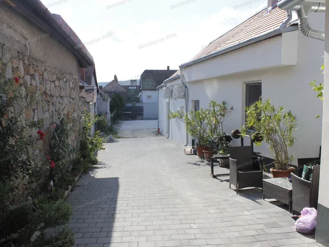 Eladó ház Sopron, Belváros külső 82 nm