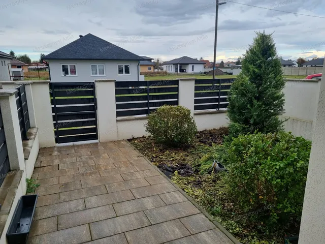 Eladó ház Levél 80 nm