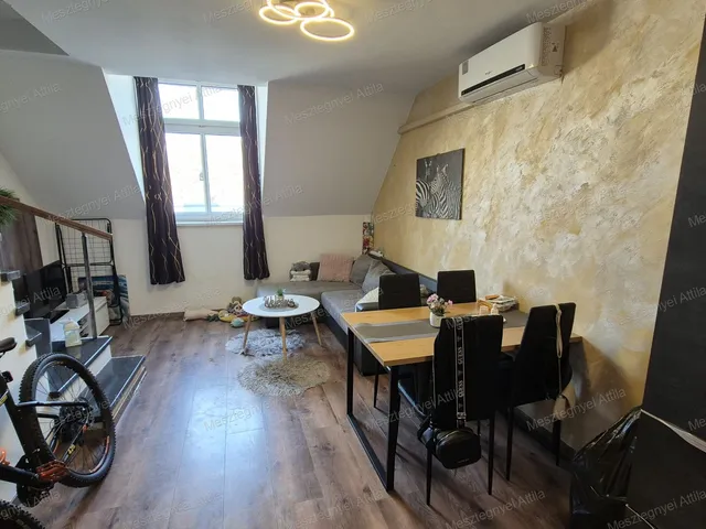 Eladó lakás Sopron, Belváros 64 nm