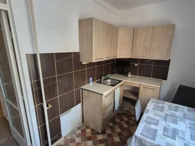 Eladó lakás Sopron, Jereván-lakótelep 53 nm