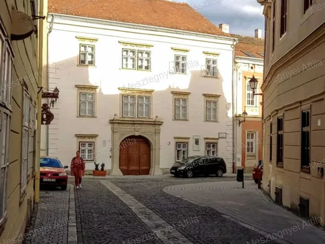 Kiadó lakás Sopron, Belváros 56 nm