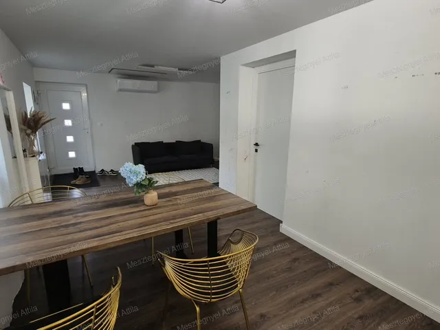 Eladó ház Fertőszentmiklós 120 nm