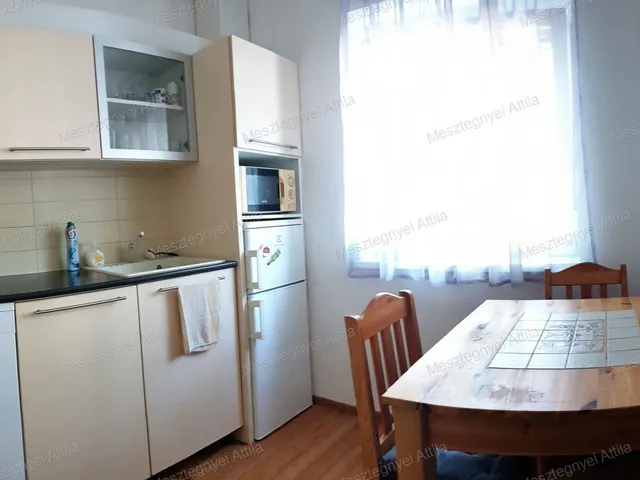 Eladó lakás Sopron, Belváros külső 47 nm