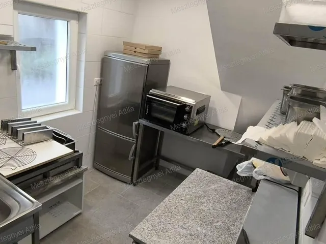 Kiadó kereskedelmi és ipari ingatlan Fertőrákos 30 nm