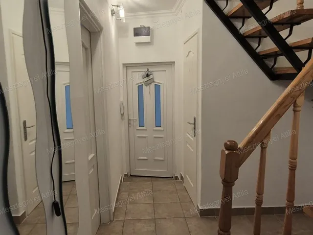 Kiadó lakás Sopron, Aranyhegy 84 nm