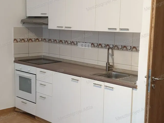 Kiadó lakás Sopron, Aranyhegy 50 nm