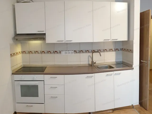 Kiadó lakás Sopron, Aranyhegy 50 nm