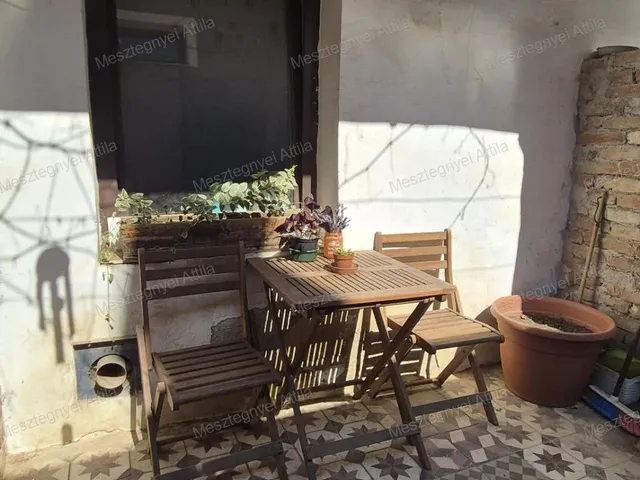 Eladó ház Egyházasfalu 75 nm