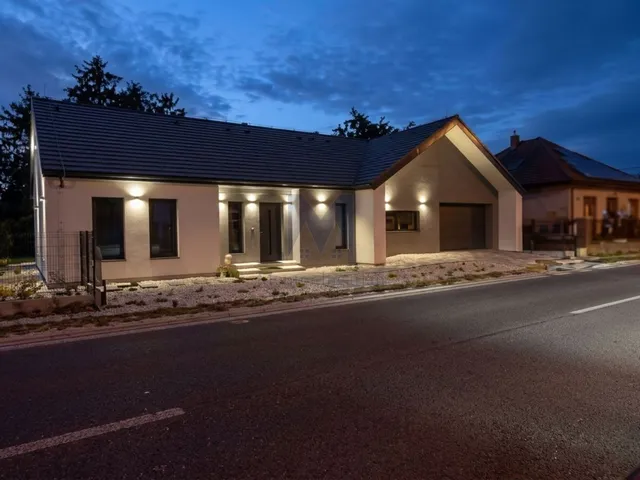 Eladó ház Győr, Kisbácsa 145 nm